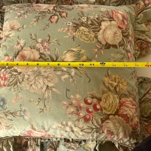 Vintage Ralph Lauren Charlotte Floral Throw Pillows (2) Cottage Core Green Pink - Picture 5 of 5